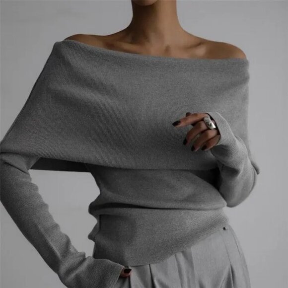 Off-Shoulder Red Foldover Sweater Top - Picture 5 of 6